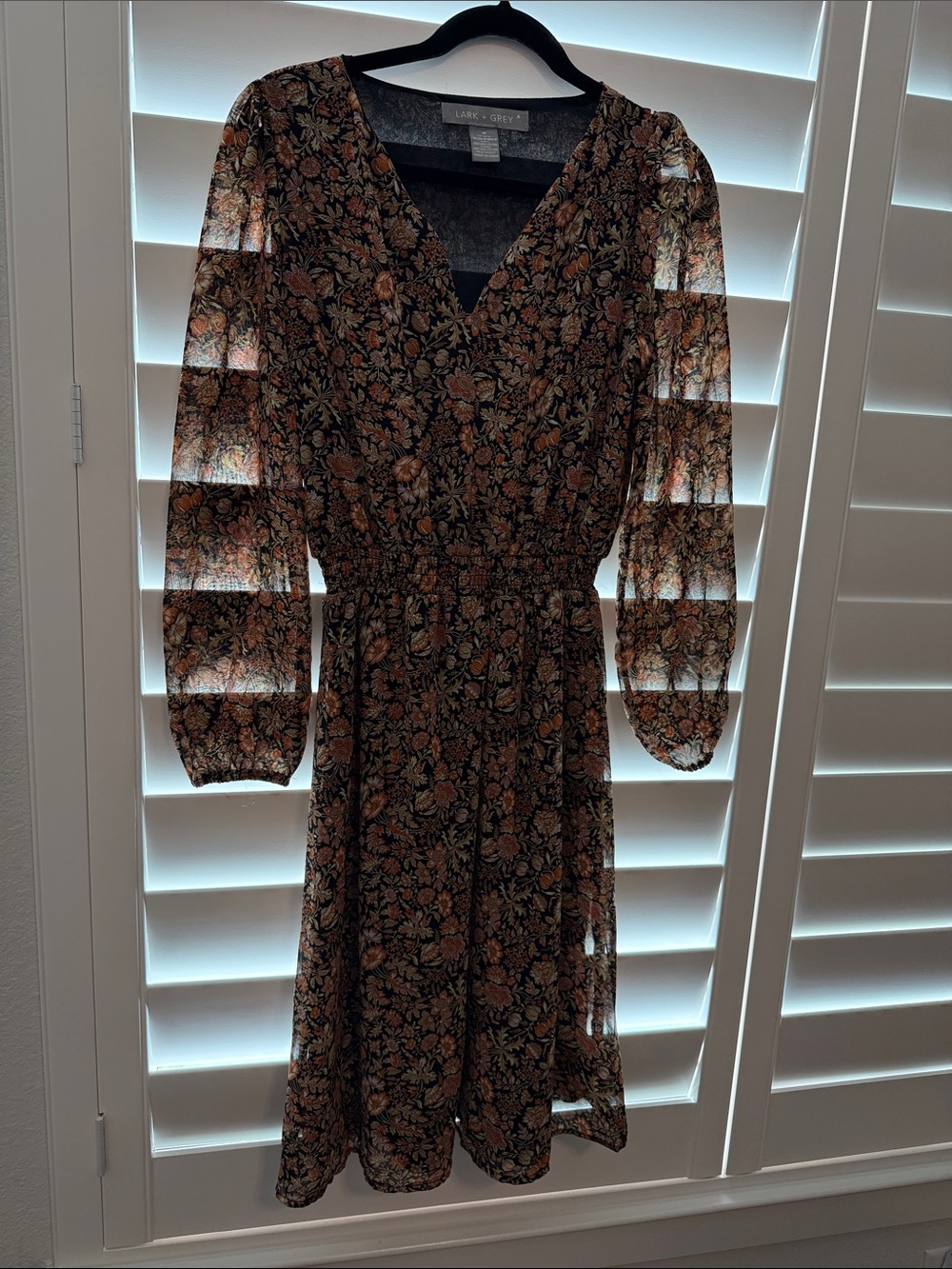 Lark & Ro Black Floral Long-Sleeve V-Neck Midi Dress